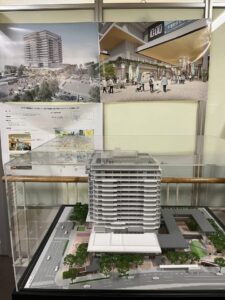 福島市子どもの夢を育む施設「こむこむ館」模型
