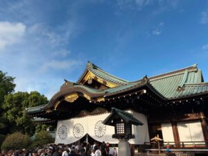 靖國神社の拝殿