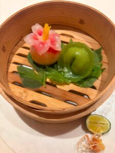 セイロに入った天心。